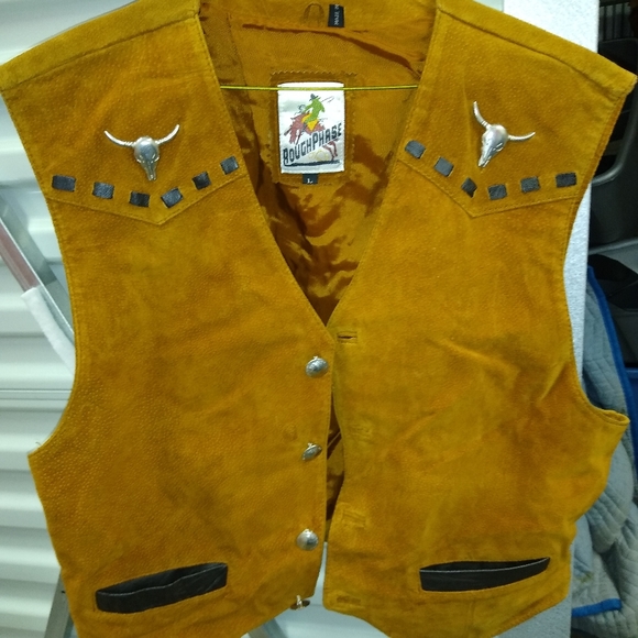 Western and Cowboy and Show and Reenactment Period clothing - Picture 11 of 16